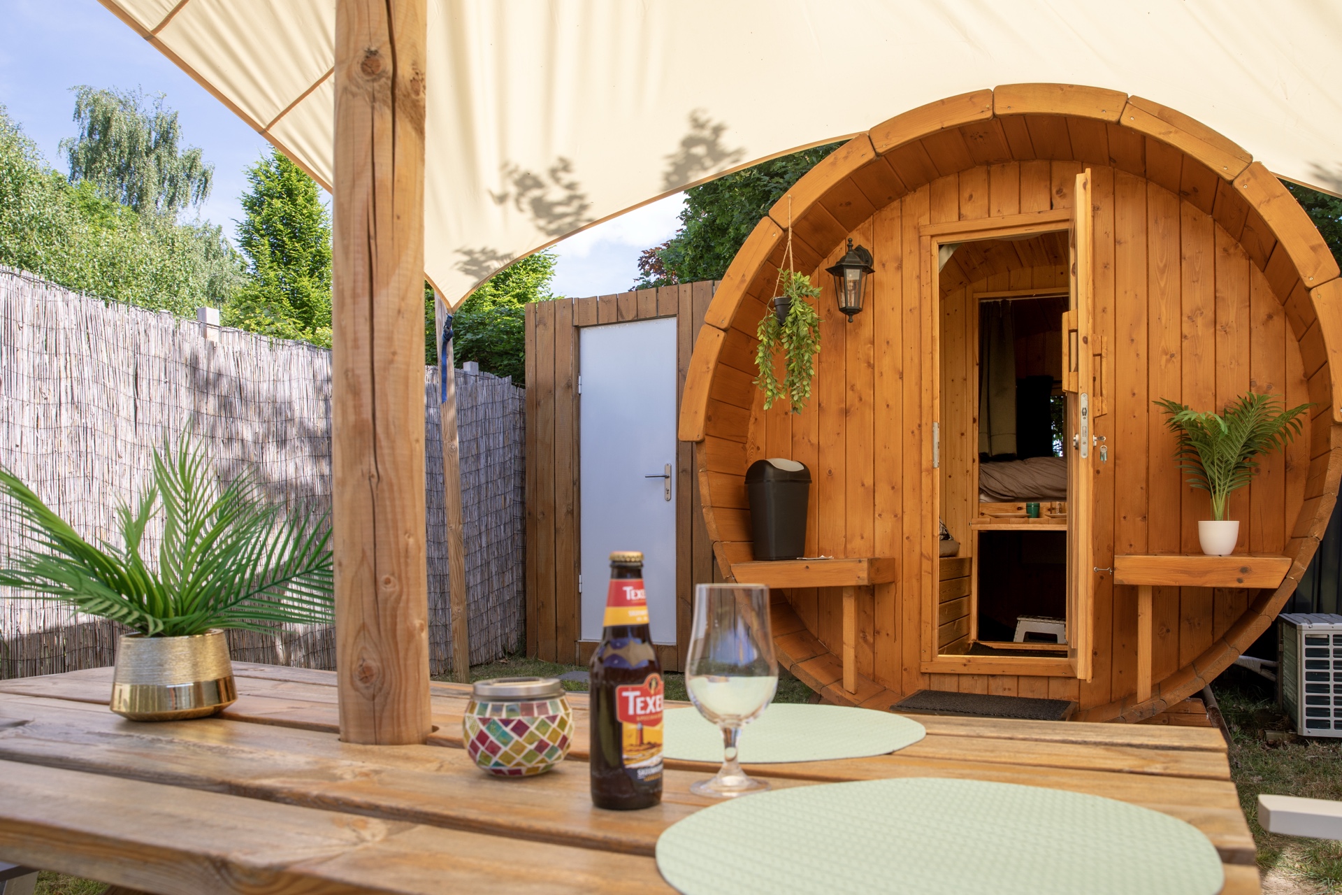 Wijnvat buitenaanzicht